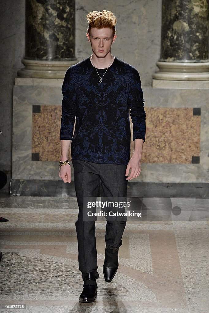 Roberto Cavalli - Mens Fall 2015 Runway - Milan Menswear Fashion Week