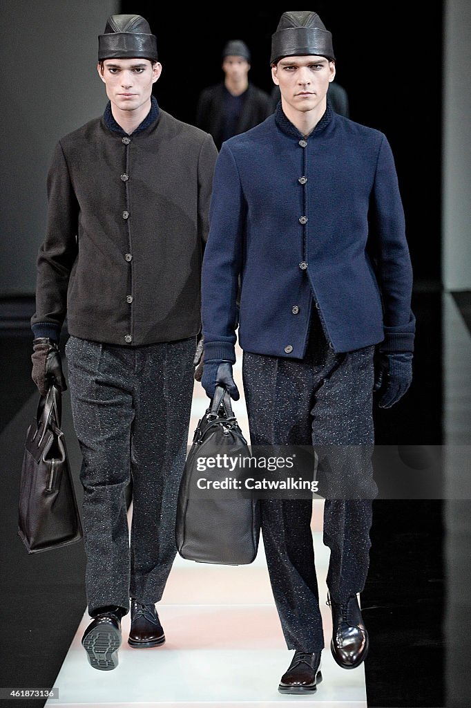 Giorgio Armani - Mens Fall 2015 Runway - Milan Menswear Fashion Week