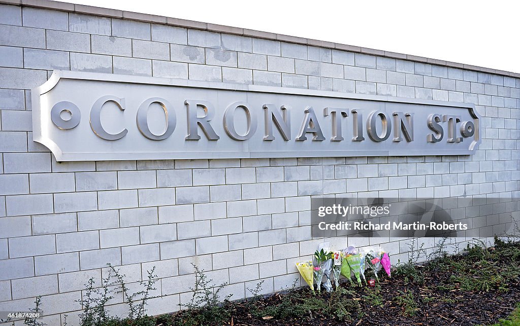 Tributes Left At Coronation Street Studios After Death Of Actress Anne Kirkbride