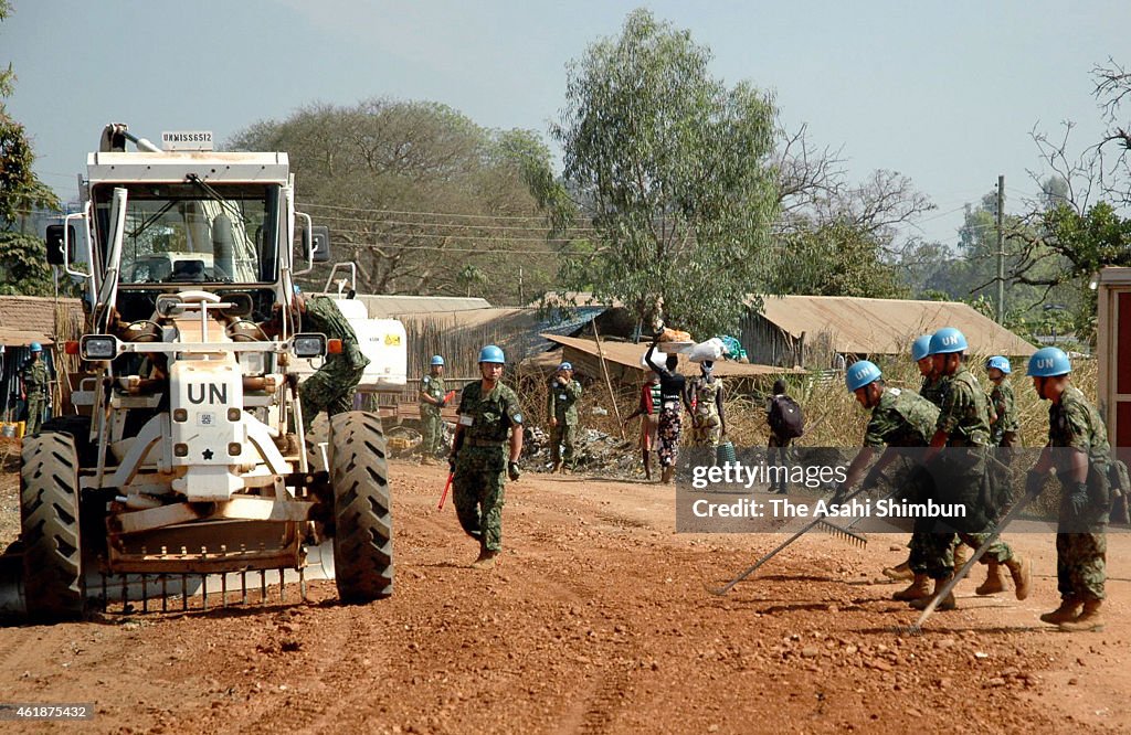 Defense Minister Inspects SDF's Peace Keeping Operation In South Sudan