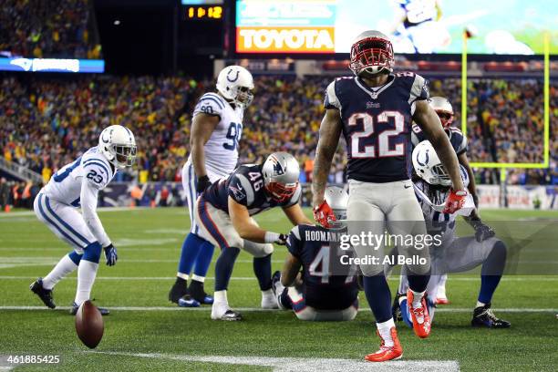 Stevan Ridley of the New England Patriots celebrates after scoring a touchdown in the fourth quarter against the Indianapolis Colts during the AFC...