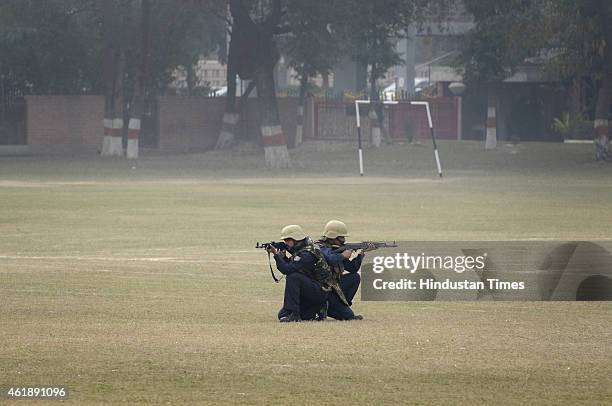 Ats Commando Ats Commandos Photos and Premium High Res Pictures - Getty Images