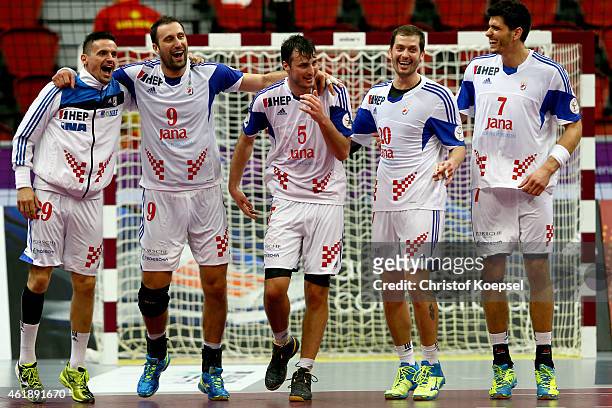 Ivan Nincevic, Igor Vori, Domagoj Duvnjak, Damir Bicancic and Luka Stepancic of Croatia celebrate afterduring the IHF Men's Handball World...