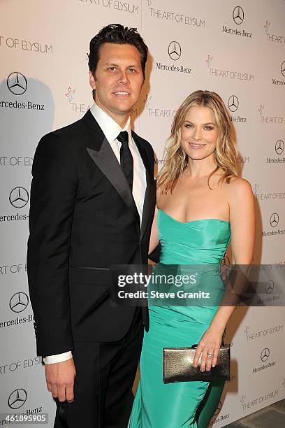 Honorees Hayes MacArthur and Ali Larter arrive at The Art of Elysium's 7th Annual HEAVEN Gala presented by Mercedes-Benz at Skirball Cultural Center...
