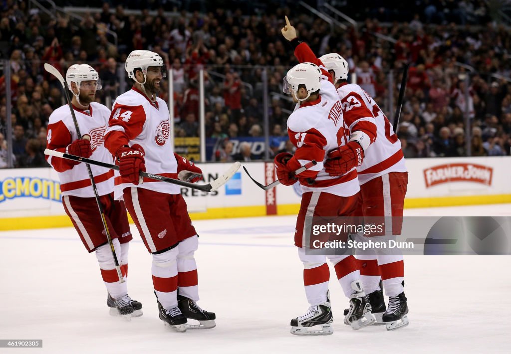 Detroit Red Wings v Los Angeles Kings