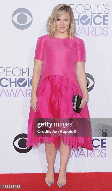 Actress Kristen Bell arrives at The 41st Annual People's Choice Awards at Nokia Theatre L.A. Live on January 7, 2015 in Los Angeles, California.