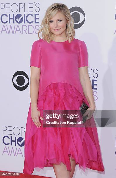 Actress Kristen Bell arrives at The 41st Annual People's Choice Awards at Nokia Theatre L.A. Live on January 7, 2015 in Los Angeles, California.