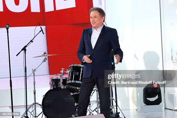Presenter of the show Michel Drucker attend the 'Vivement Dimanche' French TV Show at Pavillon Gabriel on January 21, 2015 in Paris, France.