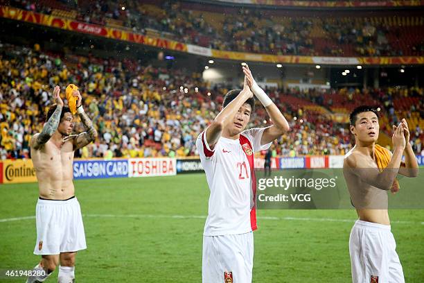 China's players acknowledge the crowd after the 2015 Asian Cup match between China PR and the Australian Socceroos at Suncorp Stadium on January 22,...