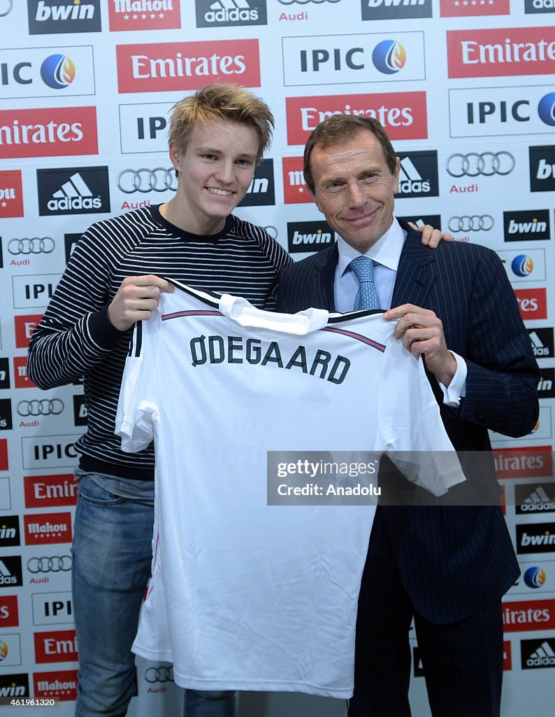 Norwegian 16-year-old Odegaard signs contract with Real Madrid