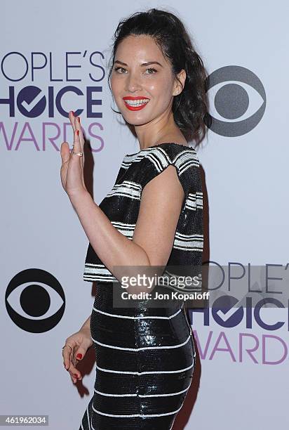 Actress Olivia Munn poses in the press room at The 41st Annual People's Choice Awards at Nokia Theatre L.A. Live on January 7, 2015 in Los Angeles,...