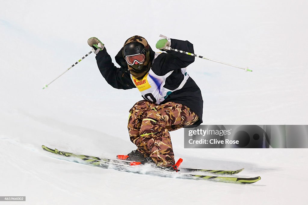 FIS Freestyle Ski & Snowboard World Championships - Men's and Women's Halfpipe