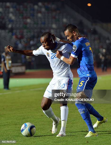 Democratic Republic of the Congo's midfielder Mabidi Lema challenges Cap Verde's midfielder Nuno Rocha during the 2015 African Cup of Nations group B...