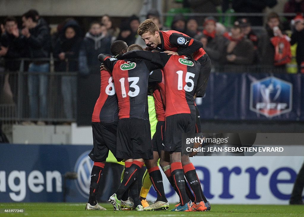 FBL-FRA-CUP-RENNES-REIMS