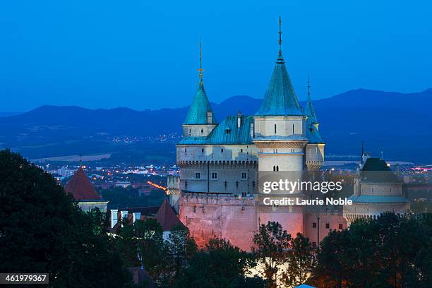 bojnice castle at dusk, bojnice, slovakia - bojnice castle stock pictures, royalty-free photos & images