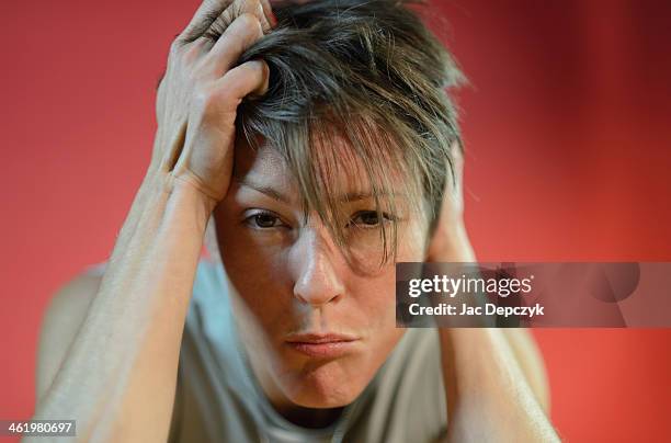 thin young woman blank look, disappointed - depczyk stock pictures, royalty-free photos & images
