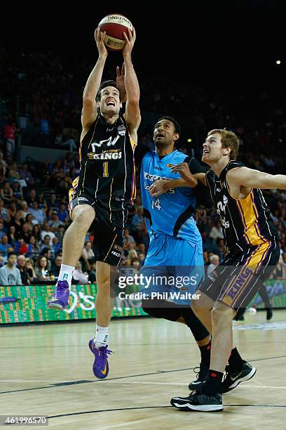 Ben Madgen of the Kings lays up the ball during the round 16 NBL match between the New Zealand Breakers and the Sydney Kings at Vector Arena on...