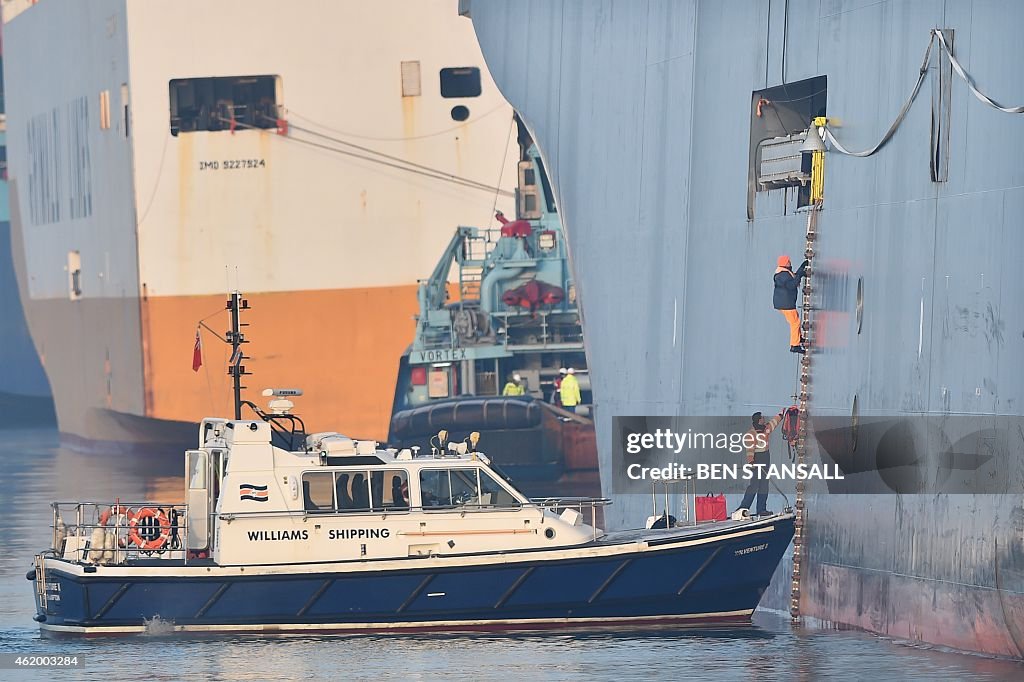 BRITAIN-GERMANY-SHIP-TRANSPORT-ACCIDENT