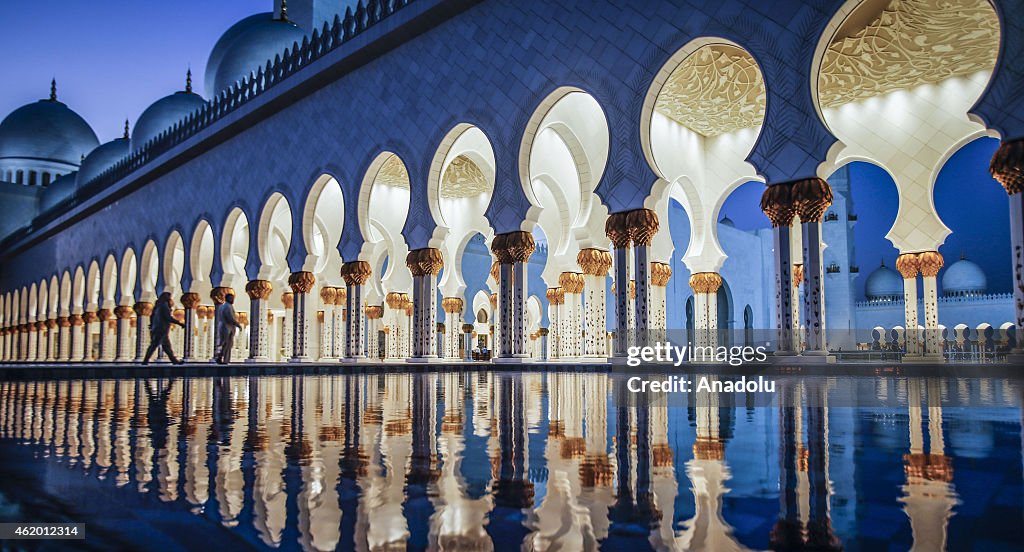 Abu Dhabi's Sheikh Zayed Grand Mosque