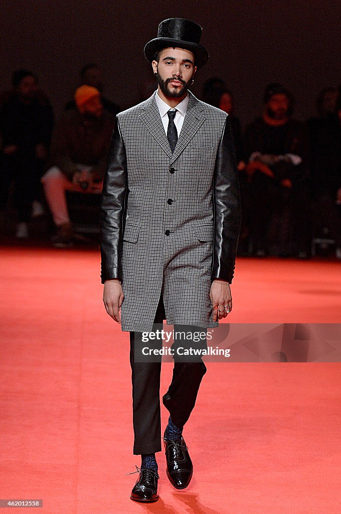 Junya Watanabe Man - Mens Fall 2015 Runway - Paris Menswear Fashion Week