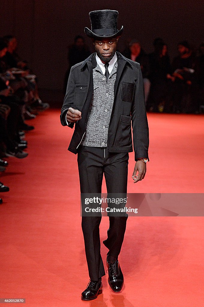 Junya Watanabe Man - Mens Fall 2015 Runway - Paris Menswear Fashion Week