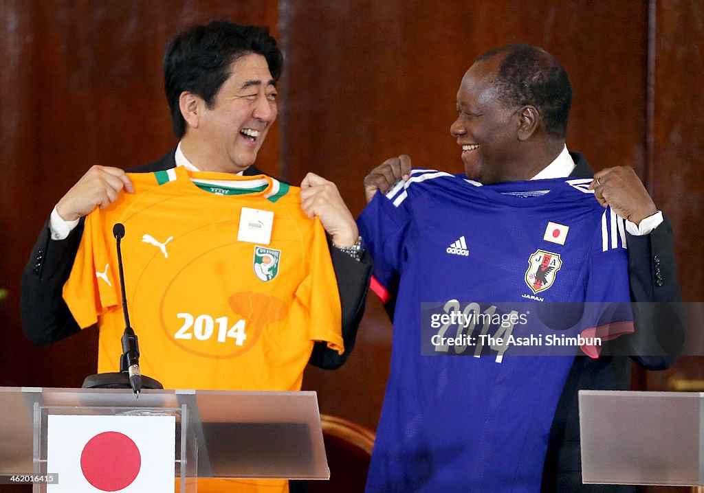 Japanese Prime Minister Abe Visits African Countries