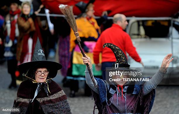 Befana italy hi-res stock photography and images - Alamy