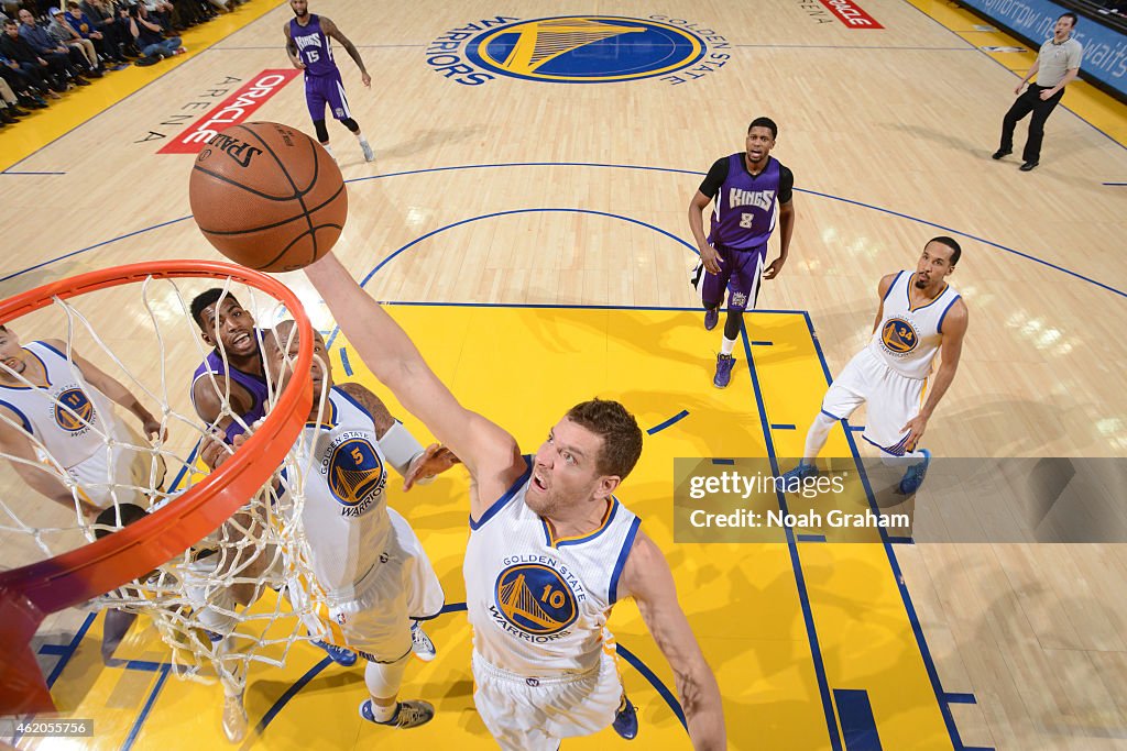 Sacramento Kings v Golden State Warriors