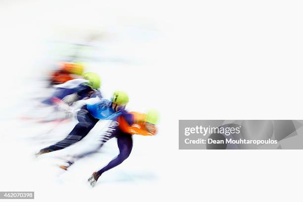 Sjinkie Knegt of the Netherlands, #61 Semion Elistratov of Russia and Daan Breeuwsma of the Netherlands compete in the Mens 1500m final during day 2...