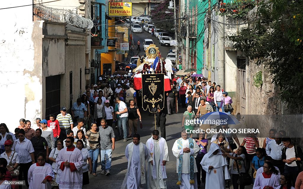 HONDURAS-RELIGION-VIRGIN-SUYAPA