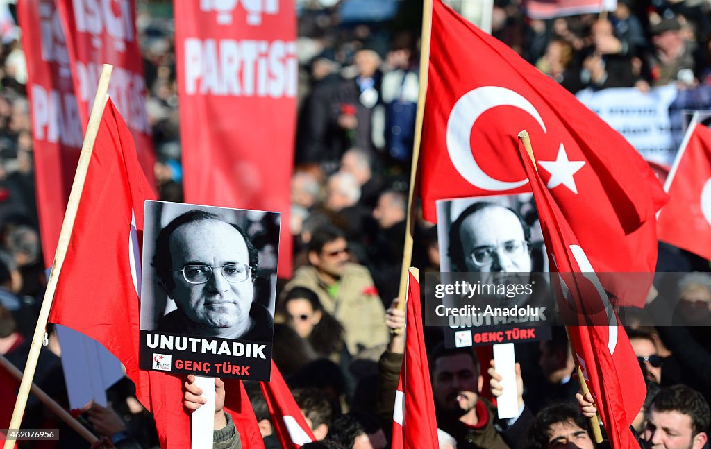 Turkish journalist Ugur Mumcu commemorated on 22nd anniversary of his death