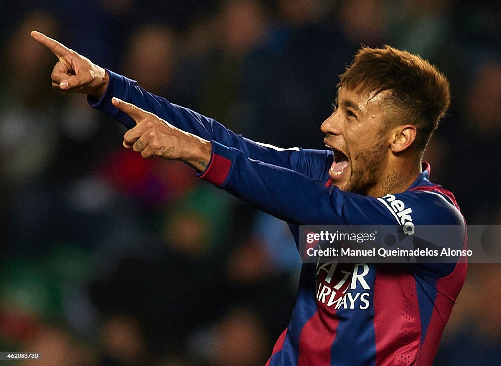 Elche FC v FC Barcelona - La Liga