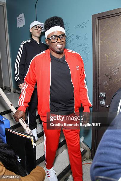 Actor Wayne Brady poses backstage during "The BET Honors" 2015 at Warner Theatre on January 24, 2015 in Washington, DC.