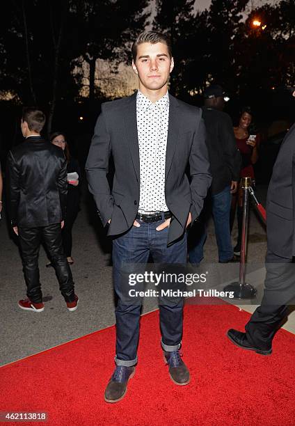 Jt Neal Photos and Premium High Res Pictures - Getty Images