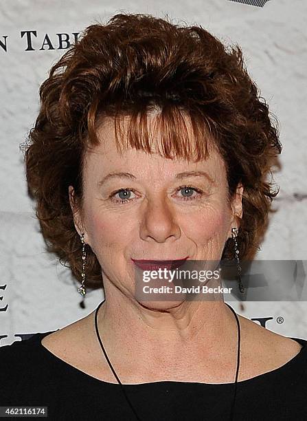 Ronda Reeds Rondi Reed Photos and Premium High Res Pictures - Getty Images