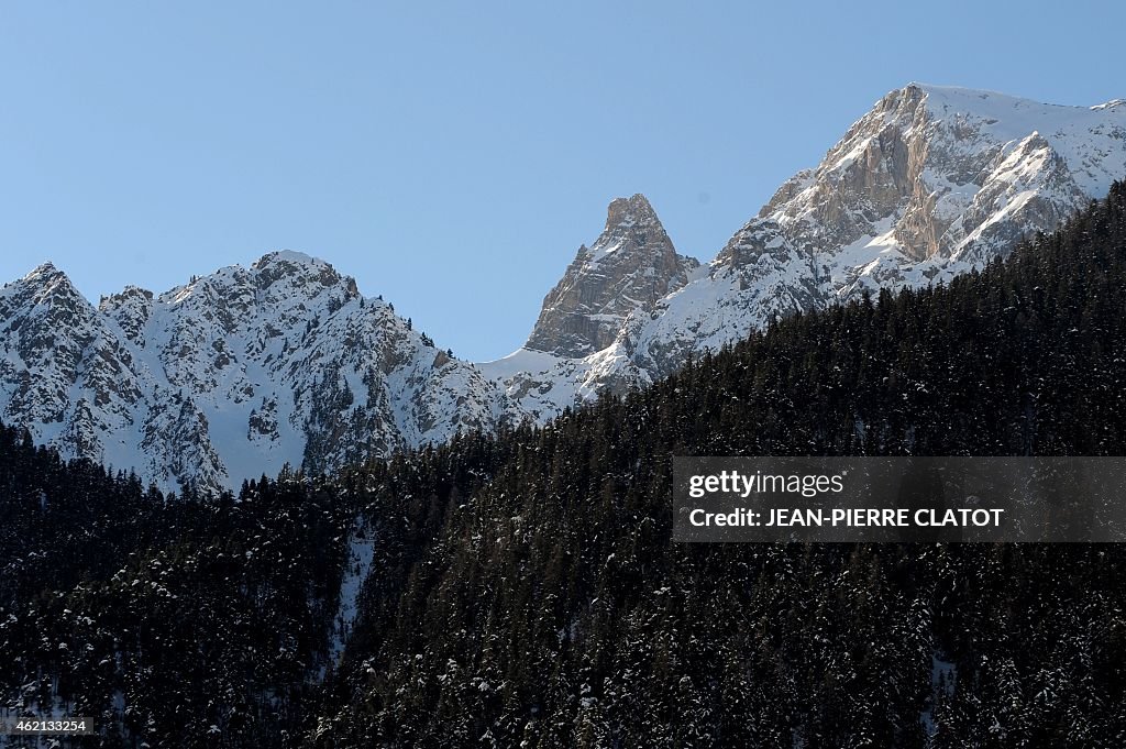 FRANCE-ACCIDENT-AVALANCHE