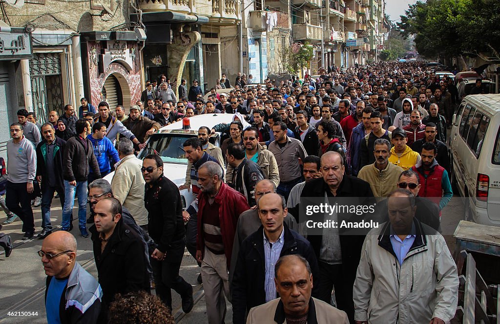 Egyptian activist Shaimaa al-Sabbagh's funeral in Alexandria