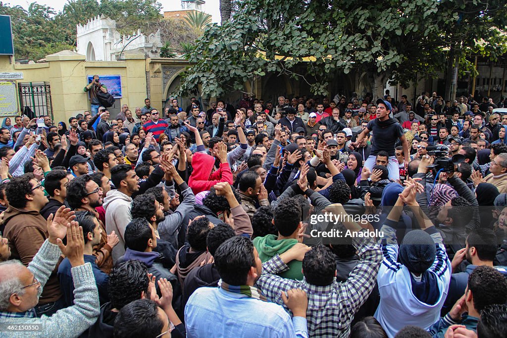 Egyptian activist Shaimaa al-Sabbagh's funeral in Alexandria