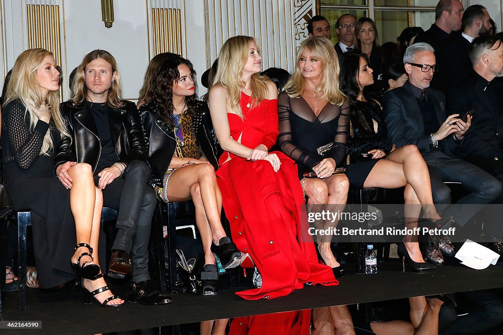 Versace : Front Row - Paris Fashion Week - Haute Couture S/S 2015