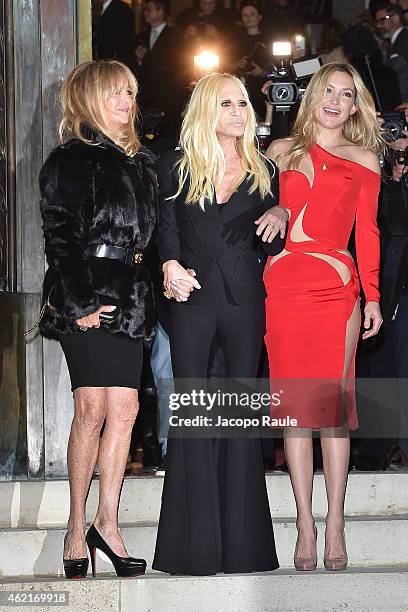 Goldie Hawn, Donatella Versace and Kate Hudson arrive at Versace Fashion Show during Paris Fashion Week : Haute Couture S/S 2015 on January 25, 2015...