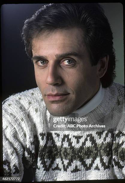 Gallery - Shoot Date: February 3, 1988. MARK PINTER