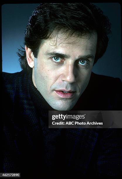 Gallery - Shoot Date: February 3, 1988. MARK PINTER