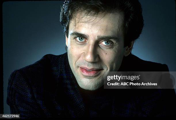 Gallery - Shoot Date: February 3, 1988. MARK PINTER