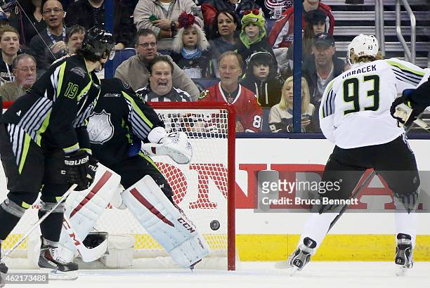 Jakub Voracek of the Philadelphia Flyers and Team Toews scores on Carey Price of the Montreal Canadiens and Team Foligno during the 2015 Honda NHL...
