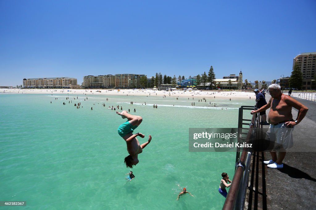 Heat Wave Hits South Australia