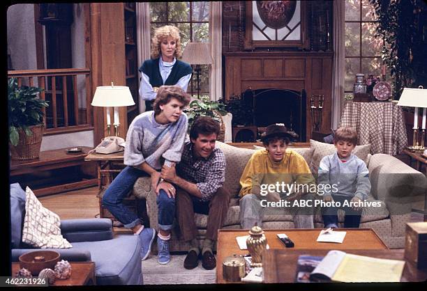 Carol's Article" - Airdate: October 15, 1985. L-R: TRACEY GOLD;JEREMY MILLER;JOANNA KERNS;KIRK CAMERON;ALAN THICKE