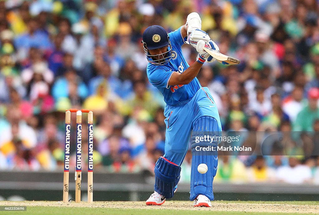 Australia v India: Carlton Mid ODI Tri Series - Game 5