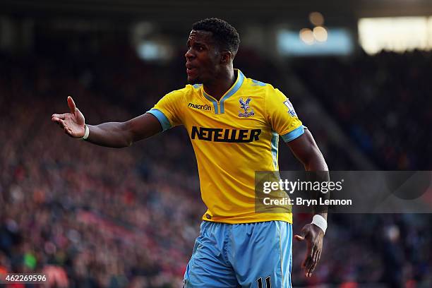 Wilfried Zaha of Crystal Palace argues with the referee during the FA Cup Fourth Round match between Southampton and Crystal Palace at St Mary's...