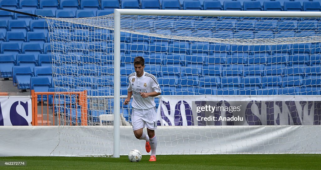 Real Madrid signs Brazilian midfielder Lucas Silva