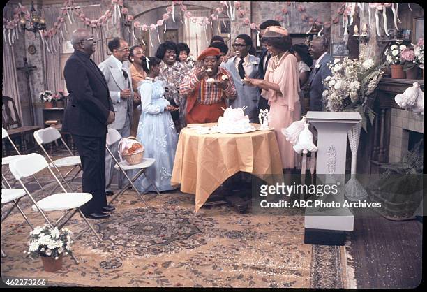 Bill Gets Married" - Airdate: November 17, 1977. L-R: BILL WALKER;EXTRAS;DANIELLE SPENCER;MABEL KING;FRED BERRY;ERNEST THOMAS;LEE CHAMBERLIN;EXTRAS